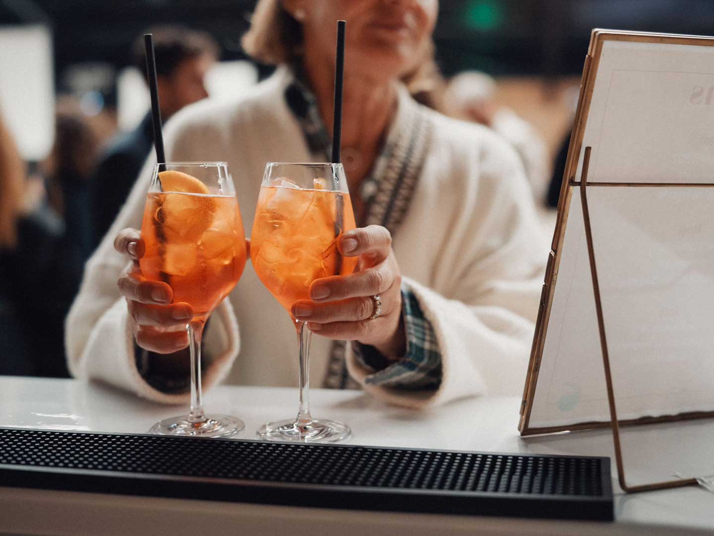 Barman cocktail privé Annecy et Suisse et Suisse Romande